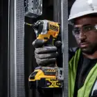 Aparafusadora Impacto S/Escovas DeWALT XR 18V S/Bateria DCF850NT-XJ - Aparafusadora Impacto S/Escovas DeWALT XR 18V S/Bateria DCF850NT-XJ